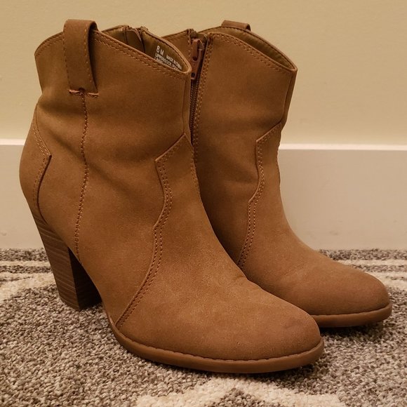 American Eagle Ankle Boots Size 8 - Picture 2 of 6
